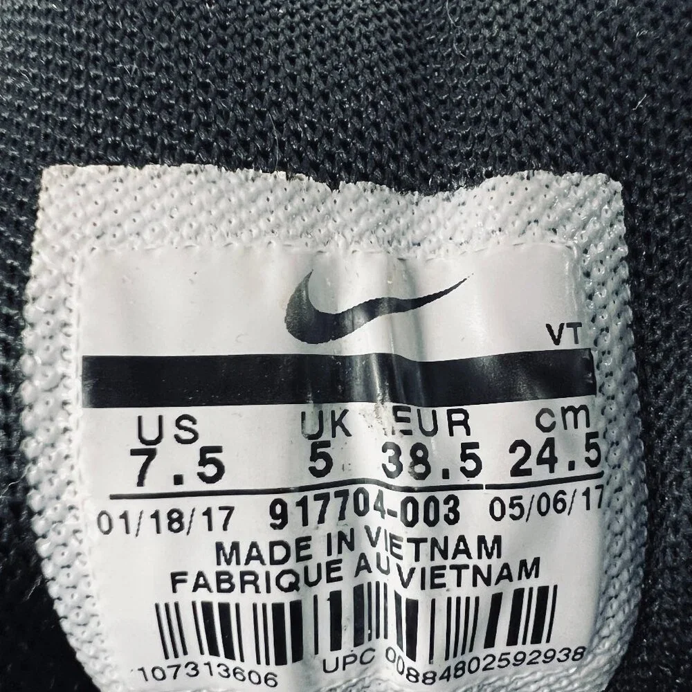 Nike Air Max 97‎ Shoes Womens Size 7.5 Black White 917704-003 Running Sneakers